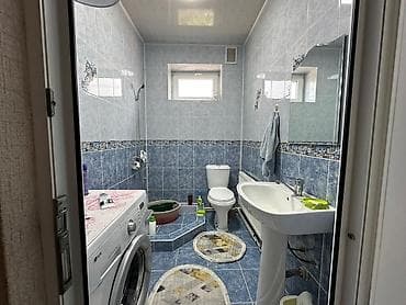 дом фрунзе совхоз: Ак-Суу (📍Теплоключенка)! Улица - Октябрьская 82 🏡 Площадь дома — 10