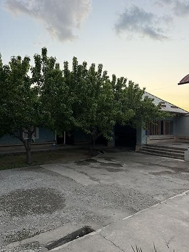 Үйлөрдү ижарага берүү: Для иностранцев На долгий срок Торг уместен Просторный частный дом с — 6