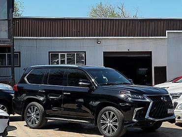 порог на лексус: Lexus LX: 2020 г., 5.7 л, Автомат, Бензин, Внедорожник — 4