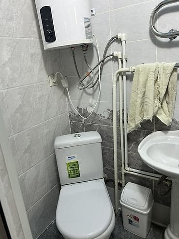 сдам дом под присмотр: Сдаю 2 ком кВ . Новый кирпичный дом на 2 Этаже 65 кВ . М . На — 9