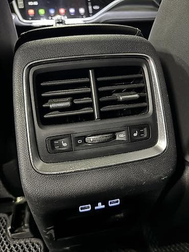 бытий: Geely Atlas Pro: 2024 г., 1.5 л, Бензин, Кроссовер — 9