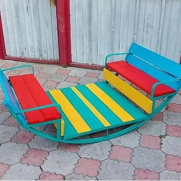 качеле: Качели Песочницы Скамейки Лодочки качалки Столики есть — 4