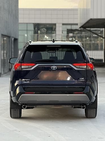start: Toyota RAV4: 2019 г., 2.5 л, Автомат, Гибрид, Кроссовер — 8