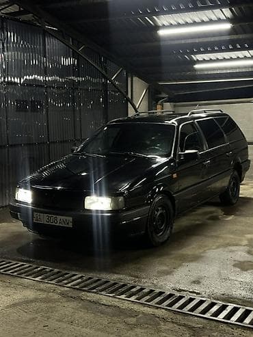 стоп 221: Volkswagen Passat Variant: 1991 г., 1.8 л, Механика, Бензин, Универсал — 4