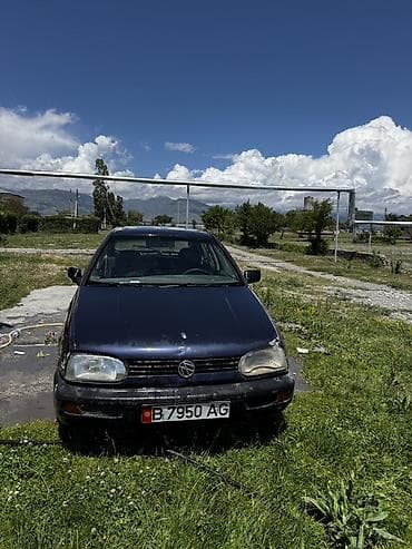 детский машина аккумулятор: Volkswagen Golf: 1993 г., 1.8 л, Механика, Бензин, Хэтчбэк — 1