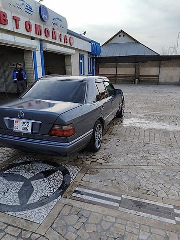 Mercedes-Benz E-Class: 1994 г., 3.2 л, Кол менен иштөөчү, Бензин, Седан — 4