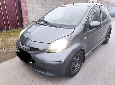 Транспорт: Toyota Aygo: 2008 г., 1.4 л, Механика, Дизель, Хэтчбэк — 2