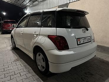 Toyota Ist: 2003 г., Автомат, Бензин, Хэтчбэк — 3