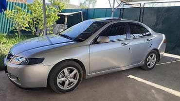 Honda Accord: 2003 г., 2.4 л, Механика, Бензин, Седан — 3