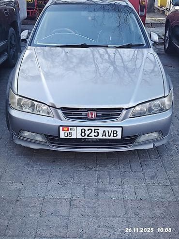 Honda Accord: 1999 г., 0.2 л, Автомат, Бензин, Седан