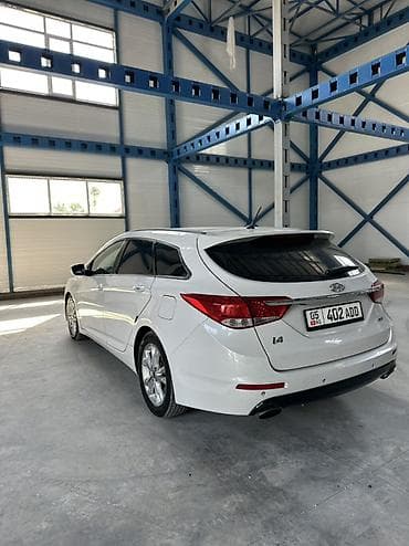т 40 мтз: Hyundai i40: 2015 г., 2 л, Автомат, Бензин, Универсал — 3