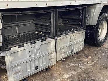 муравей кабинка: Грузовик, Mercedes-Benz, Стандарт, Б/у — 5