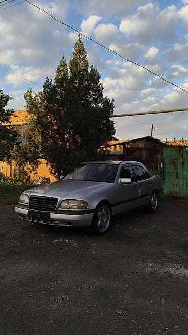 Mercedes-Benz E-Class: 1994 г., 2.8 л, Седан — 5