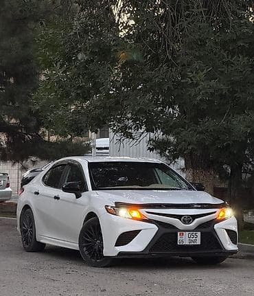 Toyota Camry: 2019 г., 2.5 л, Автомат, Бензин, Седан
