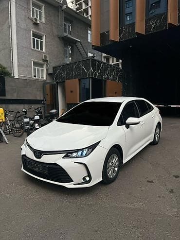 coroll: Toyota Corolla: 2020 г., 1.8 л, Автомат, Гибрид, Седан — 3