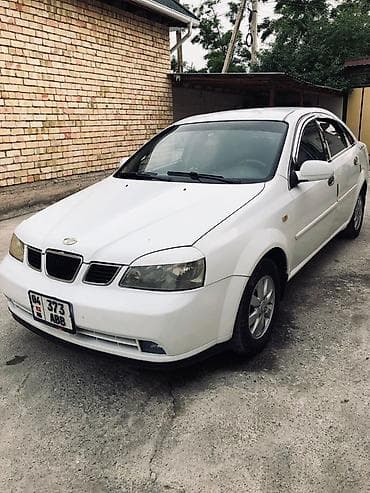Daewoo Lacetti: 2003 г., 1.5 л, Механика, Бензин, Седан