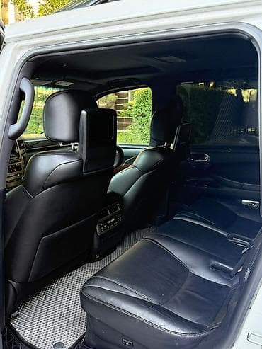 обмен дом: Lexus LX: 2014 г., 5.7 л, Автомат, Газ, Внедорожник — 6