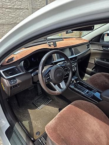 555: Kia K5: 2019 г., 2 л, Автомат, Седан — 6