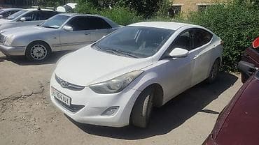 енкар авто: Hyundai Elantra: 2012 г., Автомат, Седан — 4