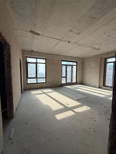 городе: 4 комнаты, 182 м², Ала-Арча ТРЦ Элитка, 13 этаж, ПСО (под самоотделку) — 4