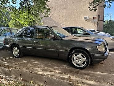 key maker: Mercedes-Benz W124: 1993 г., 3.2 л, Автомат, Газ, Седан — 9