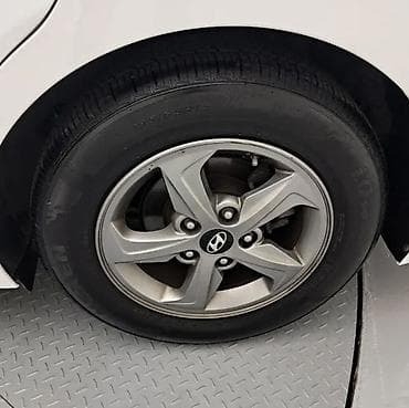 Диски: Литые Диски R 15 Hyundai, Комплект, отверстий - 5, Б/у — 1