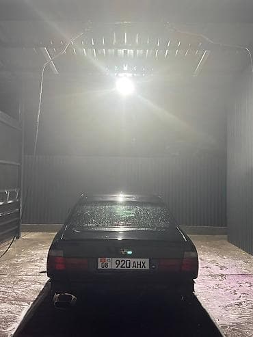 BMW 5 series: 1993 г., 2 л, Кол менен иштөөчү, Бензин, Седан lalafo.kg да BMW 5 series: 1993 г., 2 л, Кол менен иштөөчү, Бензин, Седан