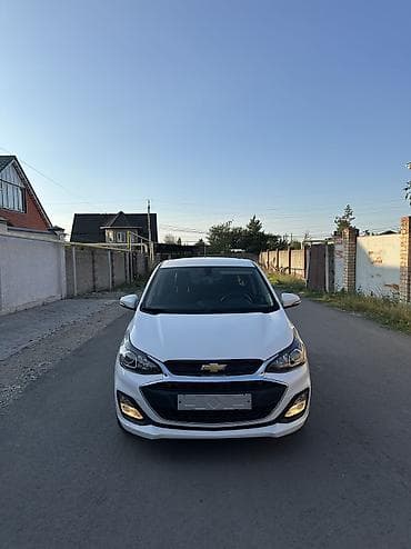 Продажа авто: Chevrolet Spark: 2022 г., 1 л, Вариатор, Бензин, Хэтчбэк — 1