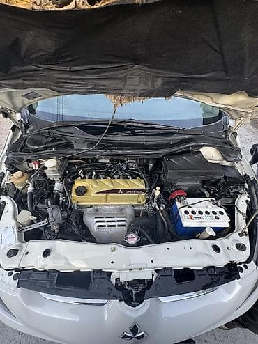 byd han: Mitsubishi Grandis: 2003 г., 2.4 л, Автомат, Газ, Минивэн — 9