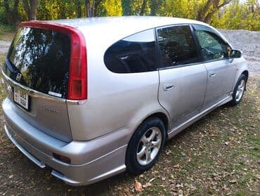 фит автомат: Honda Stream: 2002 г., 2 л, Автомат, Бензин, Минивэн — 4