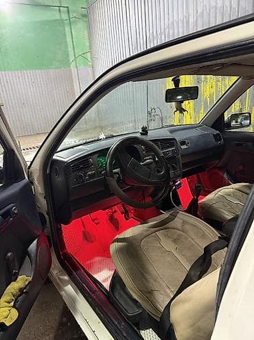 genesis coupe: Volkswagen Golf: 1992 г., 1.8 л, Механика, Бензин, Купе — 3