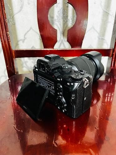 сони sony: Полноформатная беззеркальная камера Sony α7 III с объективом E 28–70 — 2