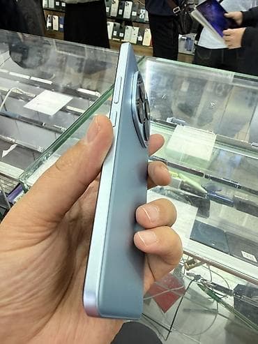 ред меджик 9 про: Redmi, Redmi Note 15 Pro, Б/у, 256 ГБ, цвет - Голубой, 2 SIM — 4