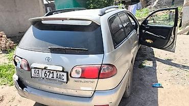 Toyota Caldina: 2002 г., 1.8 л, Автомат, Бензин, Универсал