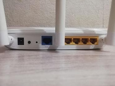 маршрутизаторы >300 мбитс: Wi-fi роутер N300, состояние хорошее, работает отлично, 3-антенный — 2