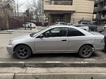 бензин токмок: Honda Civic: 2002 г., 1.5 л, Автомат, Бензин, Купе — 3