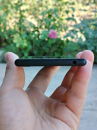 Техника и электроника: Sony Xperia Xz1, Б/у, 64 ГБ — 6