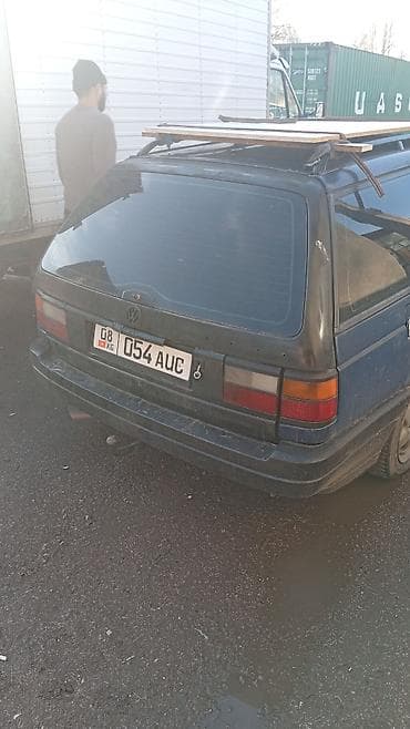 авто из киргистана: Volkswagen Passat Variant: 1993 г., Газ, Универсал — 3