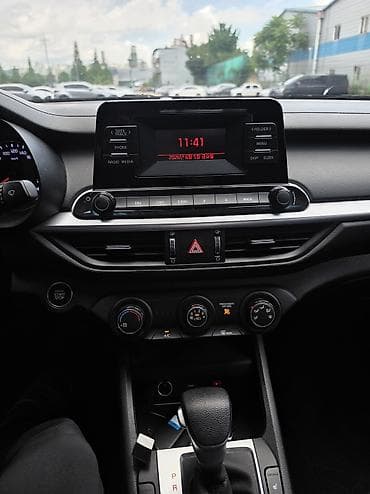 jac m3: Kia K3: 2022 г., 1.6 л, Вариатор, Бензин, Седан — 6