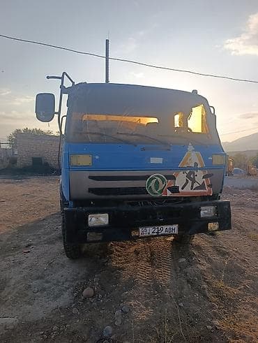 Автоцистерна (вакуумная/водовоз) - Шасси: капотный грузовик, 2 оси at lalafo.kg Автоцистерна (вакуумная/водовоз) - Шасси: капотный грузовик, 2 оси