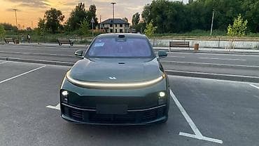 li auto l9 цена: Lixiang L7: 2025 г., 1.5 л, Автомат, Гибрид, Внедорожник — 4