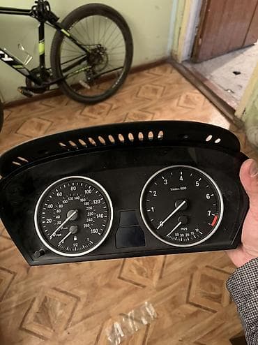 Щиток приборов BMW 2010 г., Б/у, Оригинал, Германия