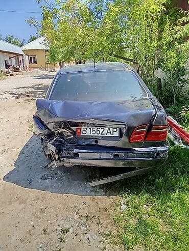 хонда степ эреф 1: Mercedes-Benz E-Class: 1996 г., Кол менен иштөөчү, Бензин, Седан — 7