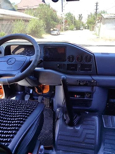 transporter multivan: Продаю Mercedes-Benz 308D (W901/W902) бортовой грузовик с тентованным — 8