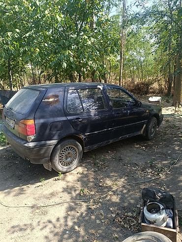 запчасть голф 4: Volkswagen Golf: 1993 г., 1.6 л, Механика, Бензин, Хэтчбэк — 4
