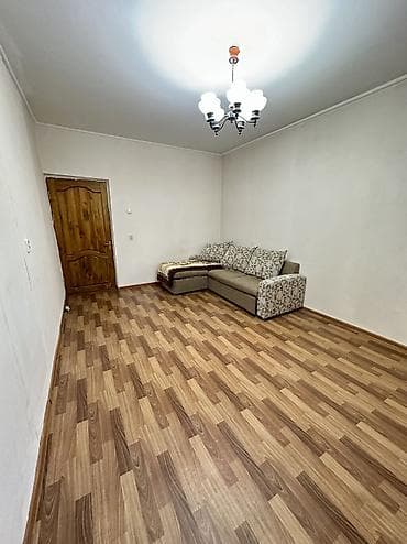 Продажа квартир: 2 комнаты, 50 м², 105 серия, 2 этаж, Старый ремонт — 8