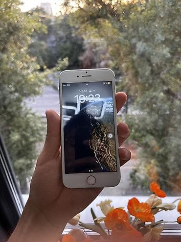 iphone 8 pro max: IPhone 8, Б/у, 64 ГБ, Natural Titanium, Чехол, 87 % — 3