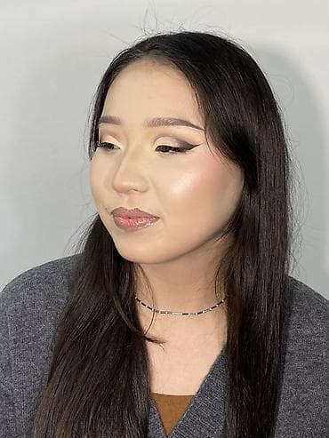 motion design: Услуги визажиста: начинающий визажист, макияж для любых поводов. - — 6