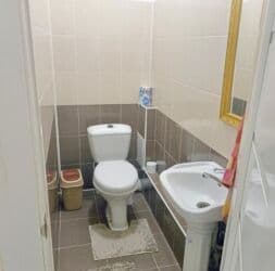 меняю доплатой мне: 2 комнаты, 72 м², 106 серия улучшенная, 3 этаж, Евроремонт — 8