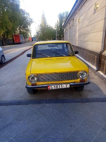 ВАЗ (ЛАДА) 2101: 1979 г., Ручные, Бензин, Седан